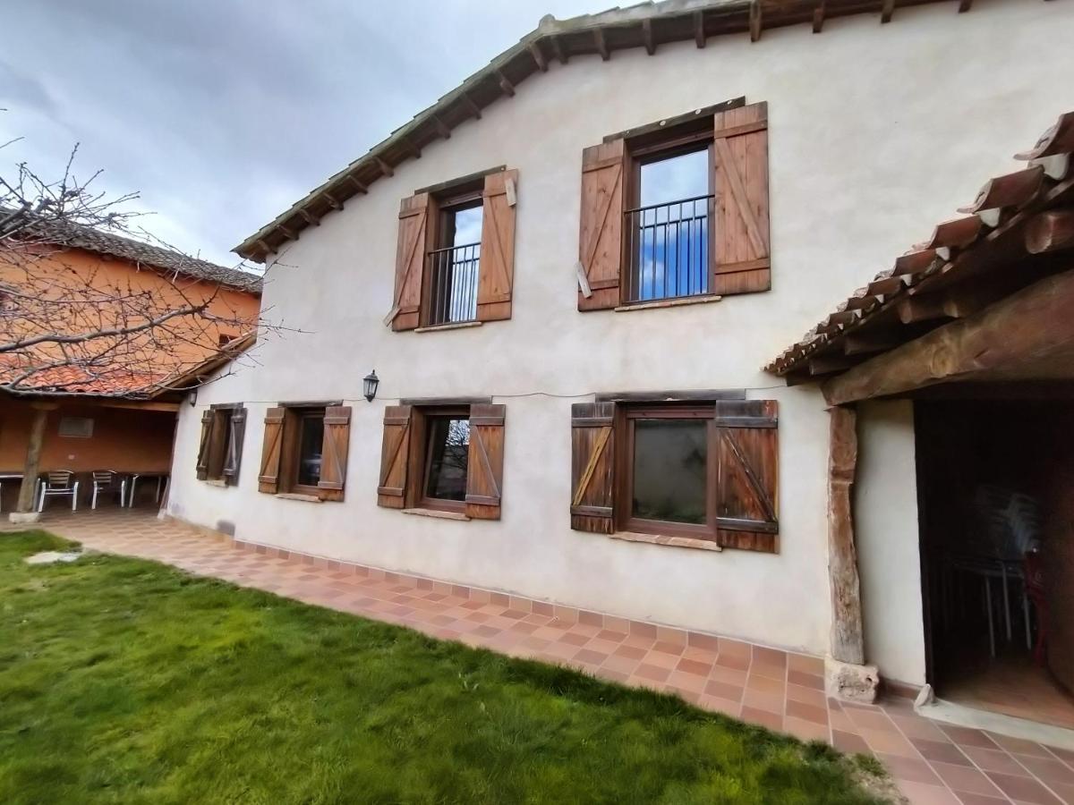 Albergue Don Camino Villalcazar de Sirga Exterior photo